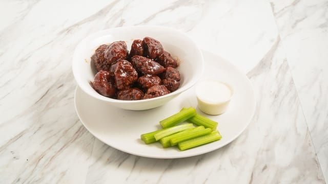 Single Boneless Wings (10).