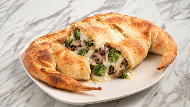 Veggie Zone Calzone.
